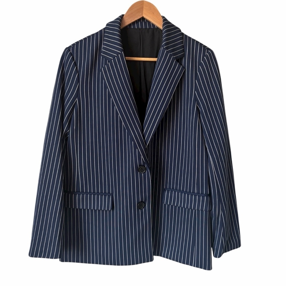 Leze The Lable Sierra Boyfriend Pinstripe Blue White Blazer Women's Medium - Picture 2 of 13